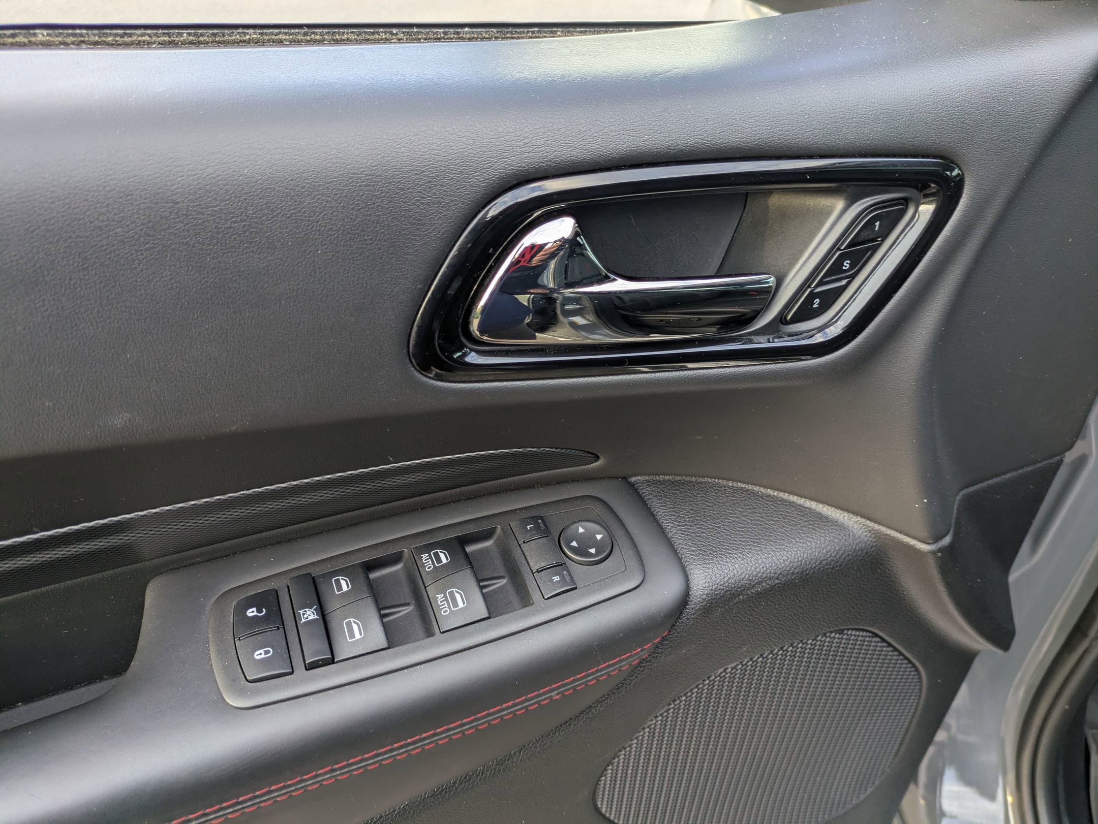 Used 2023 Dodge Durango GT AWD/4WD image 16