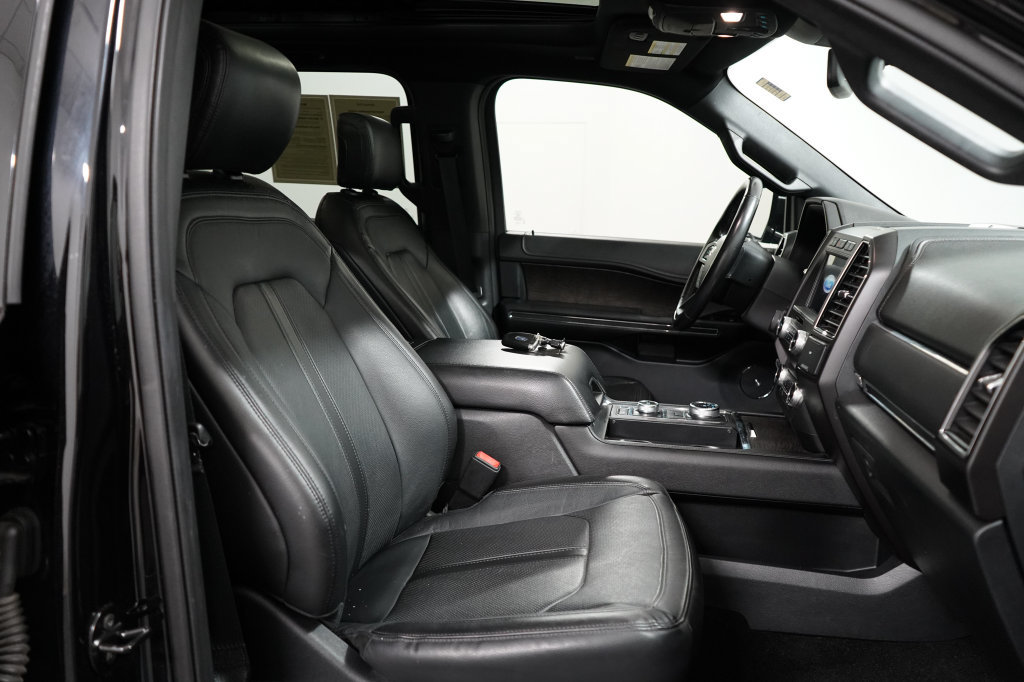 Certified 2020 Ford Expedition Limited w/ Special Edition Package AWD/4WD image 24