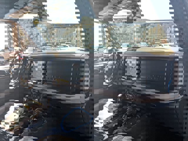 Certified 2023 Ford Bronco Wildtrak image 35