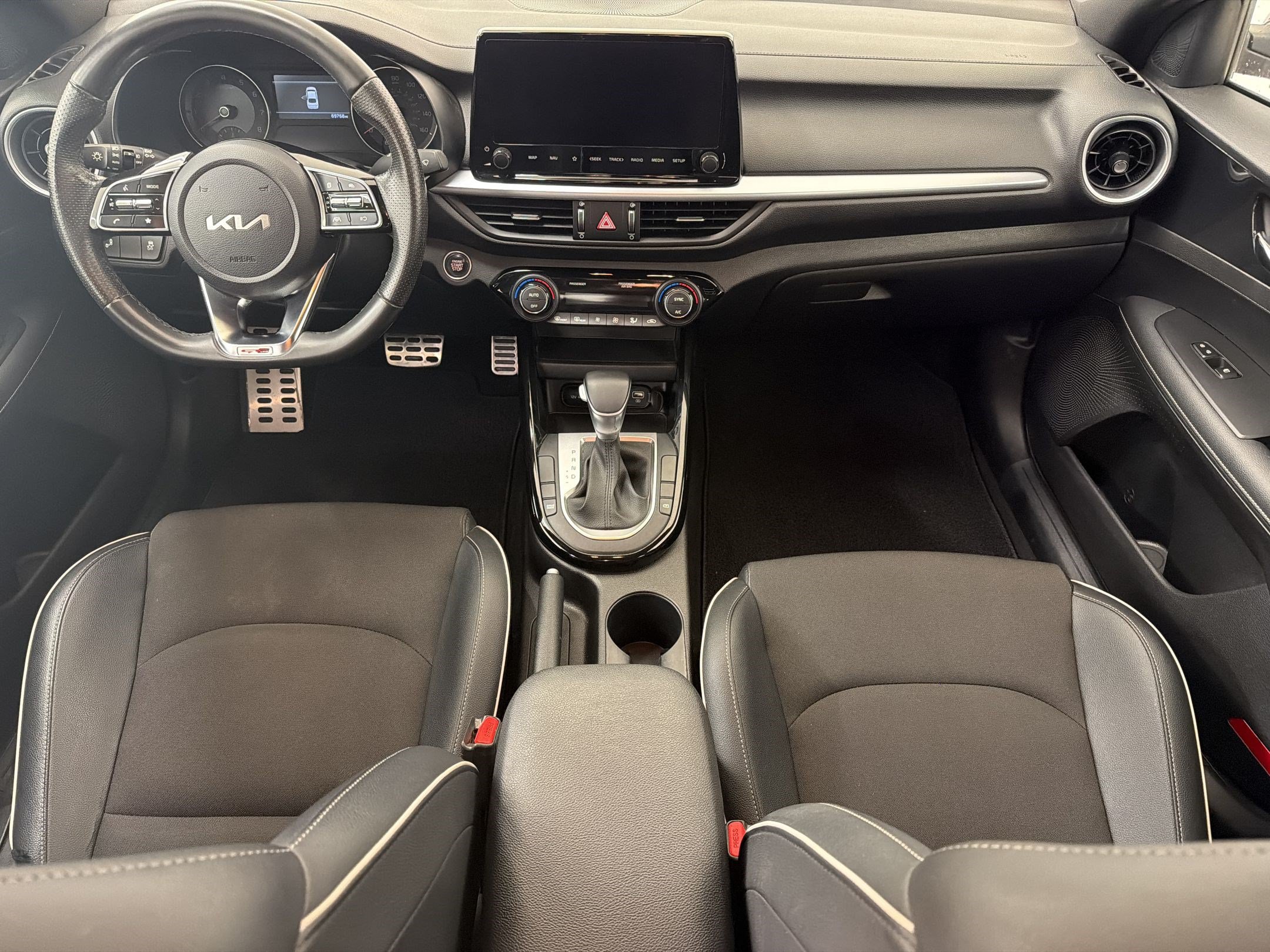 Used 2023 Kia Forte GT-Line FWD image 16