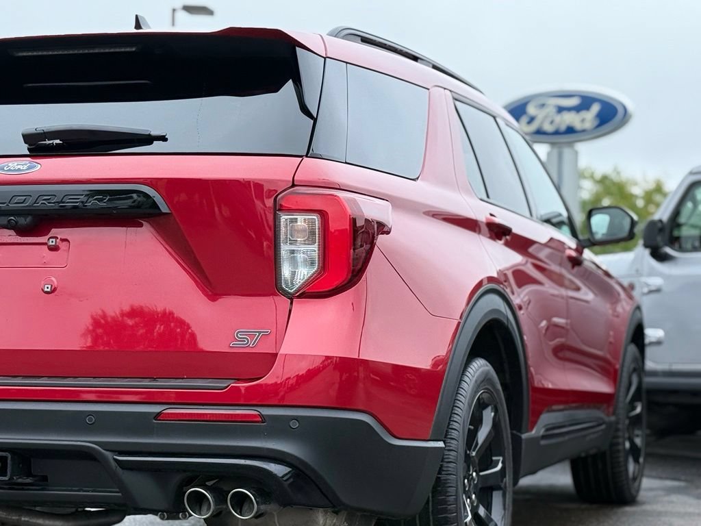 Certified 2024 Ford Explorer ST w/ Equipment Group 401A AWD/4WD image 38