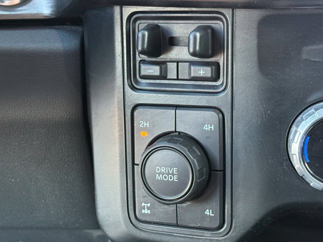 Certified 2023 Ford F350 Lariat w/ Lariat Ultimate Package AWD/4WD image 30