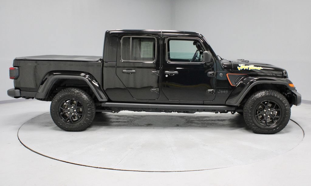 Used 2024 Jeep Gladiator Sport AWD/4WD image 5