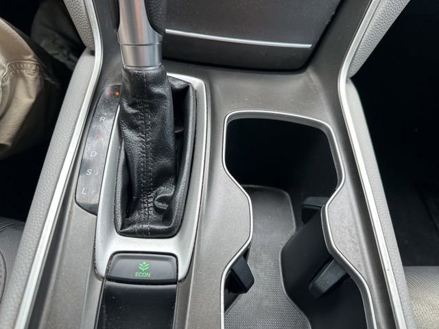 Used 2019 Honda Accord EX image 32
