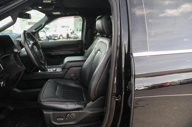 Certified 2019 Ford Expedition Limited w/ Equipment Group 301A AWD/4WD image 24
