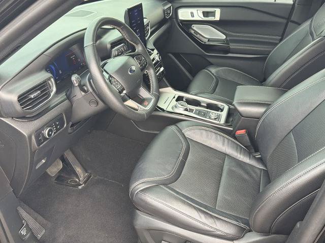 Certified 2024 Ford Explorer ST w/ Equipment Group 401A AWD/4WD image 10