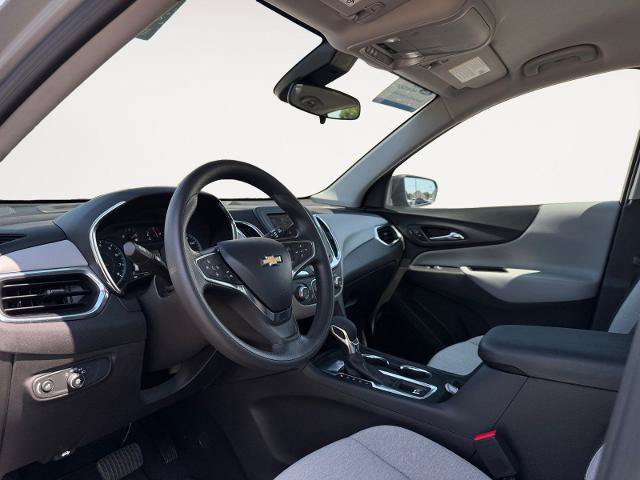 Used 2024 Chevrolet Equinox LS w/ Driver Confidence II Package FWD image 9