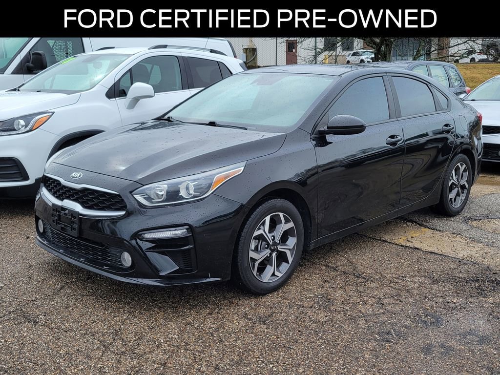 Used 2020 Kia Forte LXS image 2