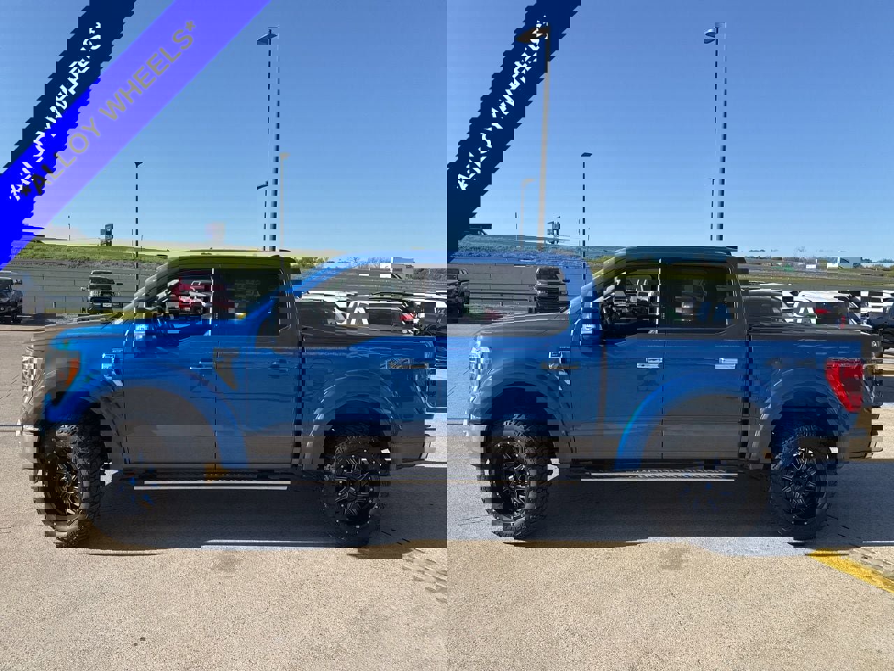 Certified 2021 Ford F150 XLT w/ Equipment Group 302A High image 3