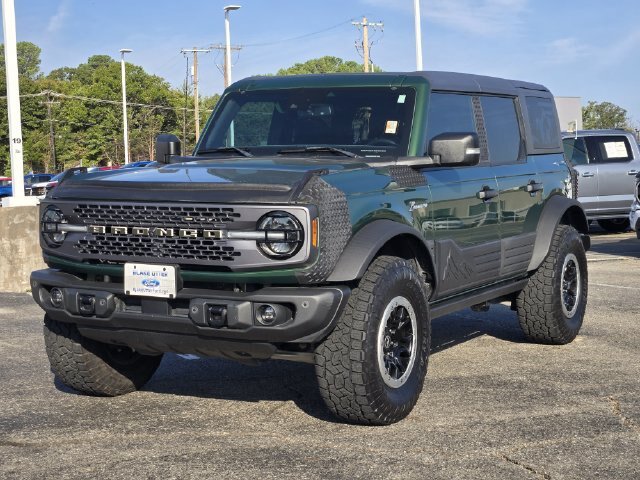 Certified 2022 Ford Bronco Badlands AWD/4WD image 3