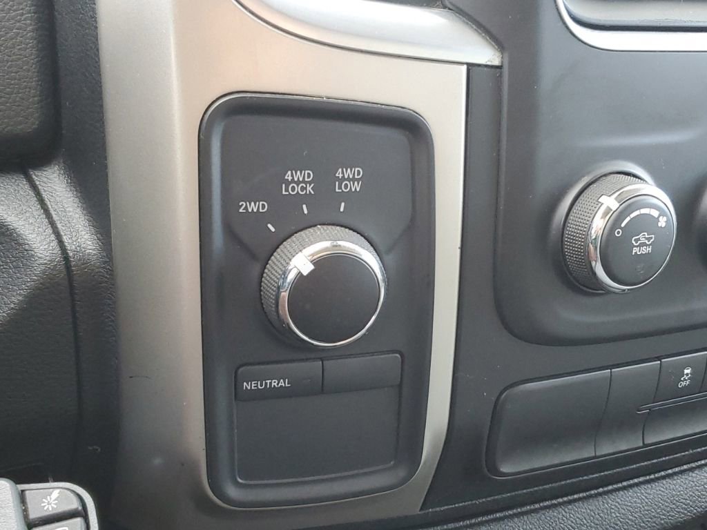 Used 2018 RAM 2500 SLT image 27