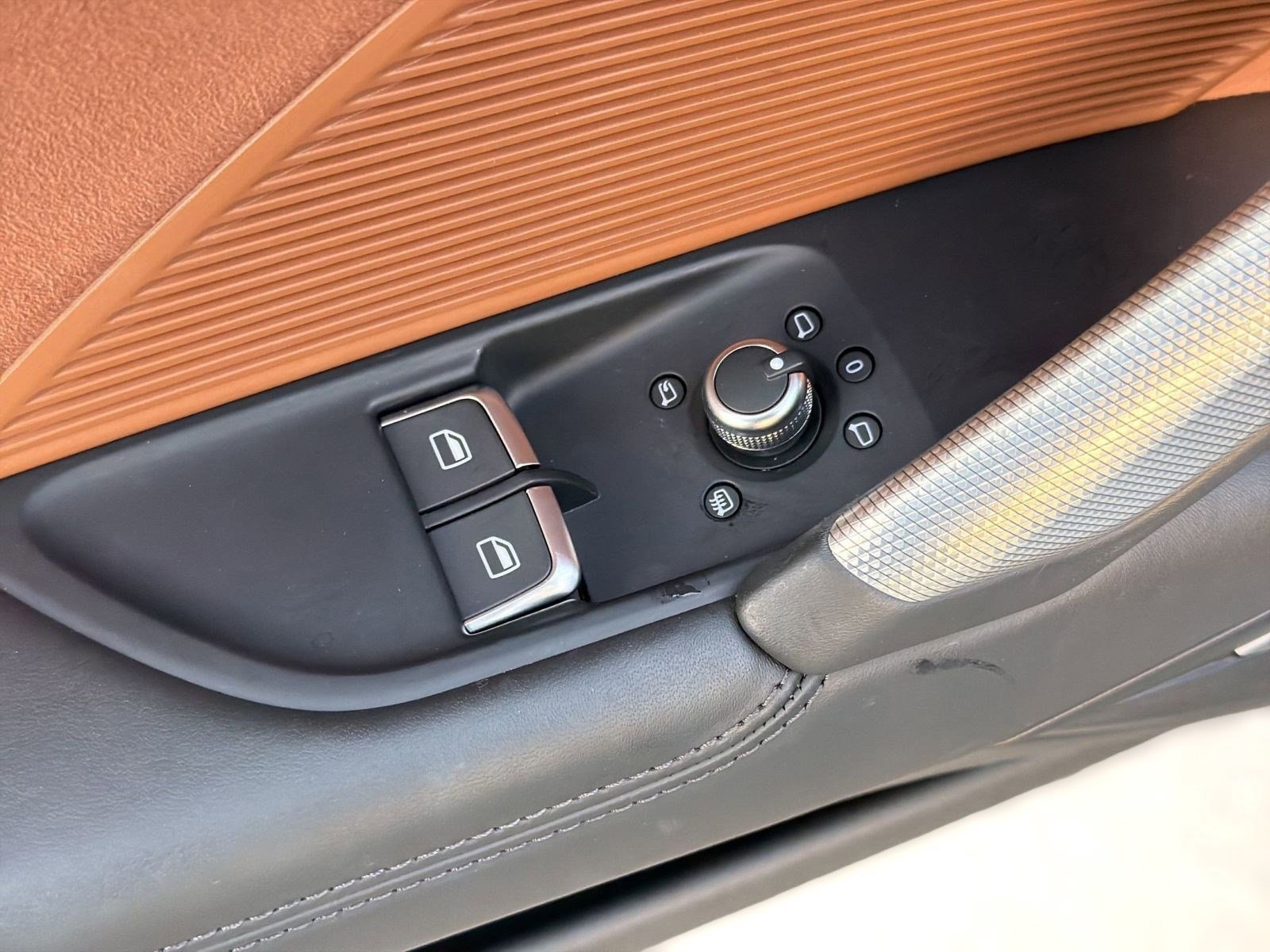 Used 2018 Audi TT 2.0T w/ Technology Package image 13