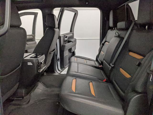 Used 2025 GMC Sierra 2500 AT4 w/ AT4 Premium Plus Package image 19