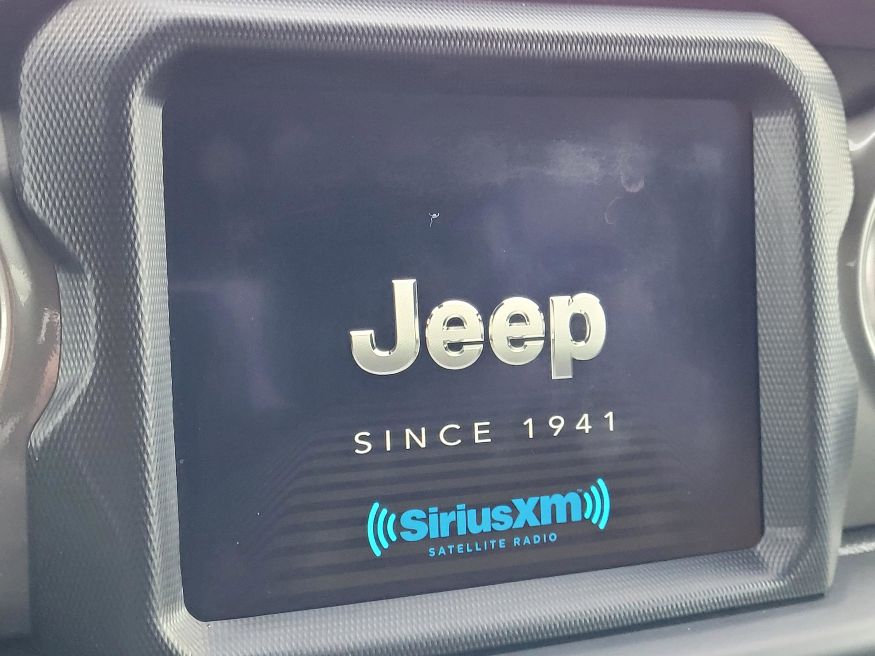 Used 2023 Jeep Gladiator Overland AWD/4WD image 20