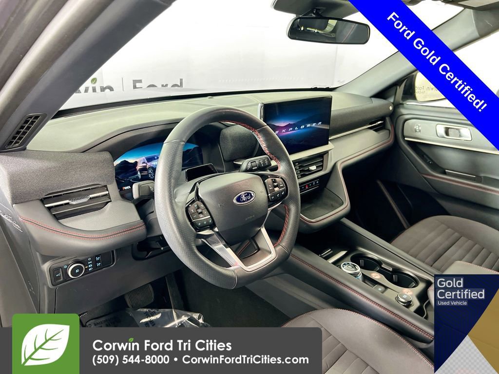 Certified 2025 Ford Explorer ST-Line image 10