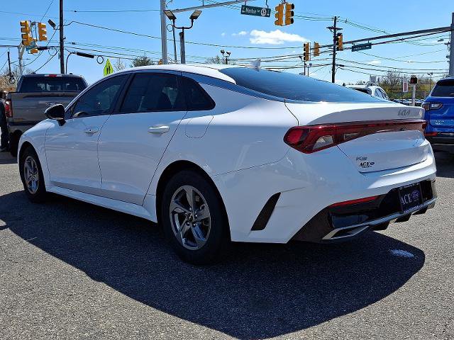 Used 2022 Kia K5 LXS FWD image 4