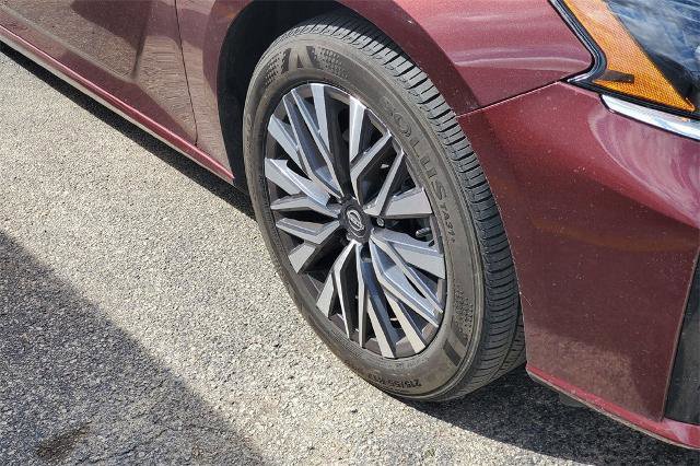 Used 2025 Nissan Altima 2.5 SV image 4