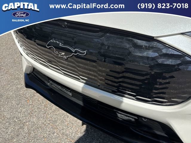 Certified 2025 Ford Mustang Mach-E GT image 10