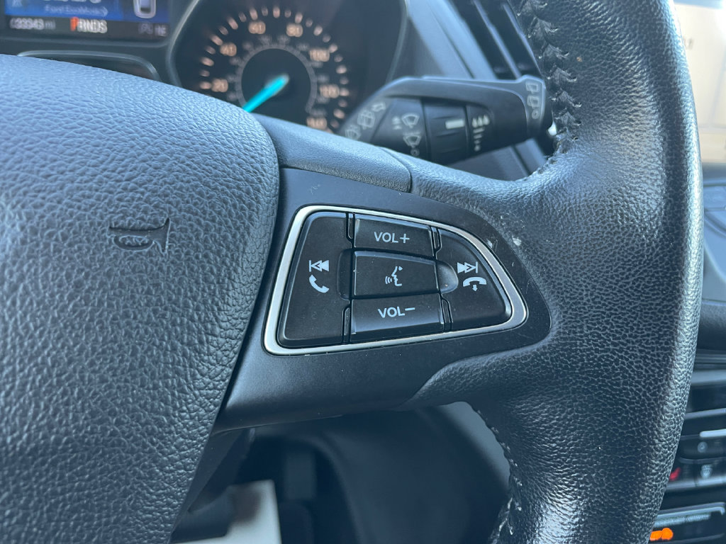 Certified 2019 Ford Escape SEL AWD/4WD image 23