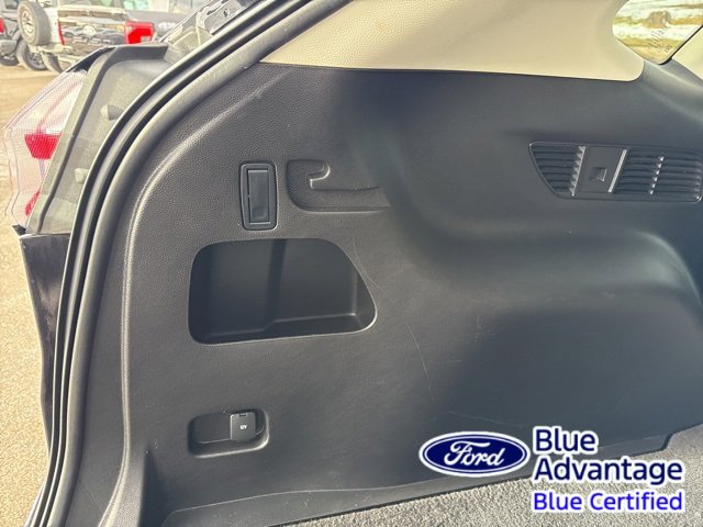 Certified 2024 Ford Edge SE image 42