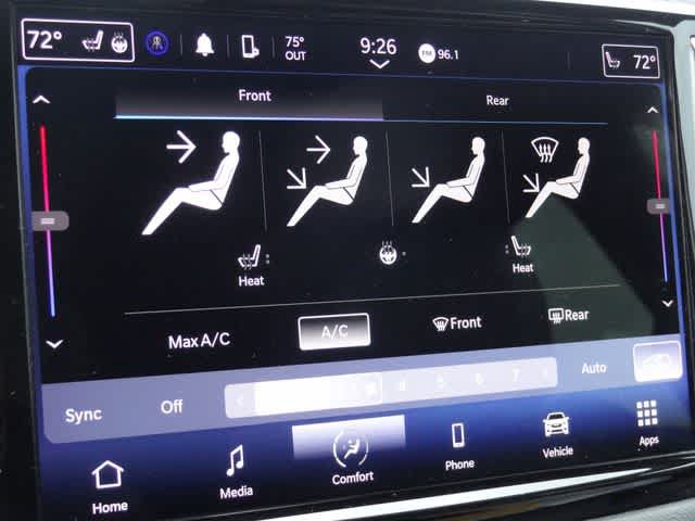 Used 2023 Chrysler Pacifica Touring-L FWD image 30