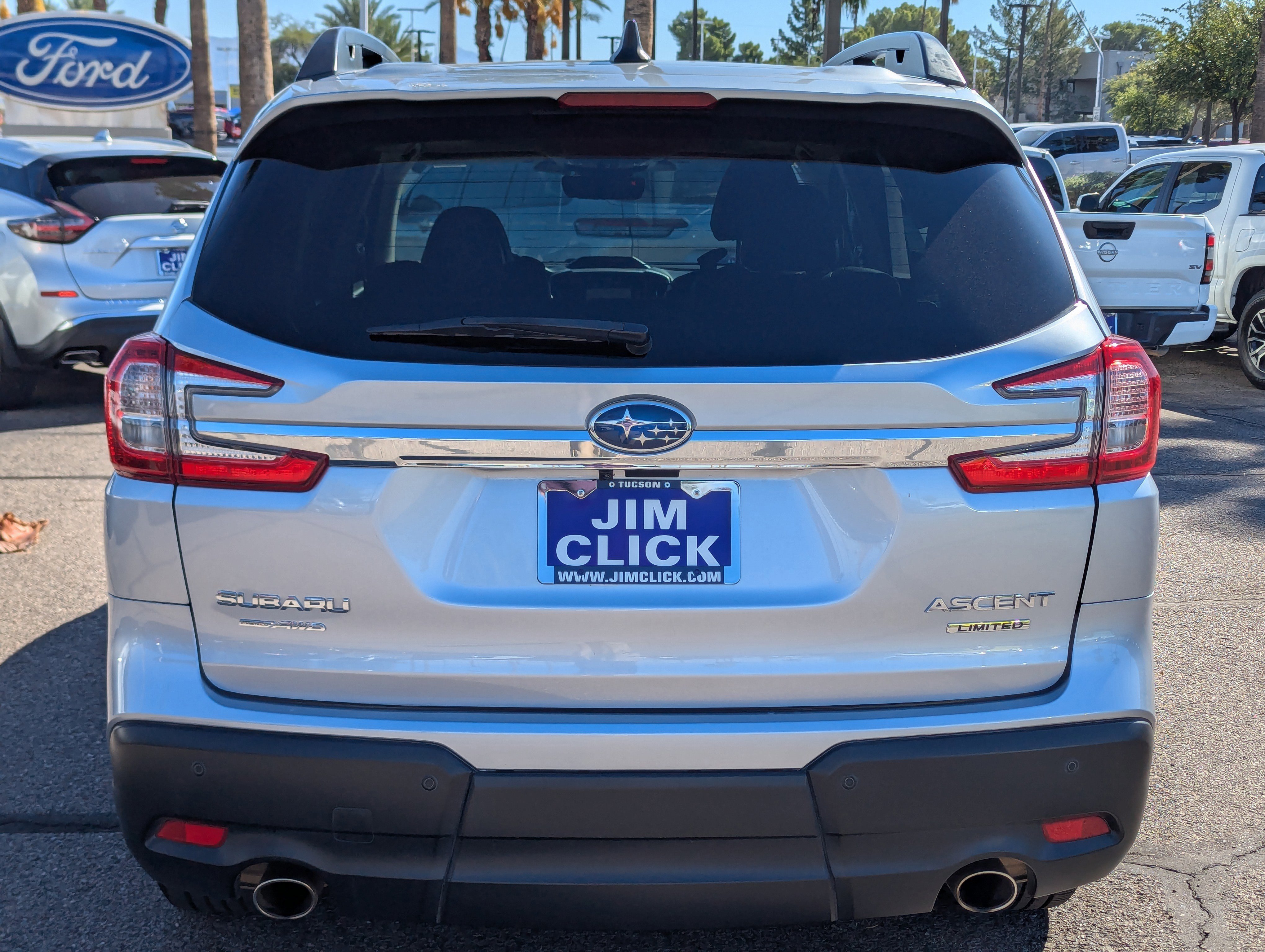 Used 2023 Subaru Ascent Limited w/ Technology Package image 3