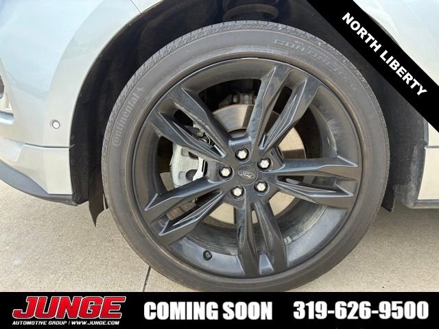 Certified 2020 Ford Edge ST w/ Equipment Group 401A AWD/4WD image 10