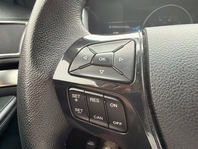 Certified 2018 Ford Explorer XLT w/ Equipment Group 202A FWD image 46