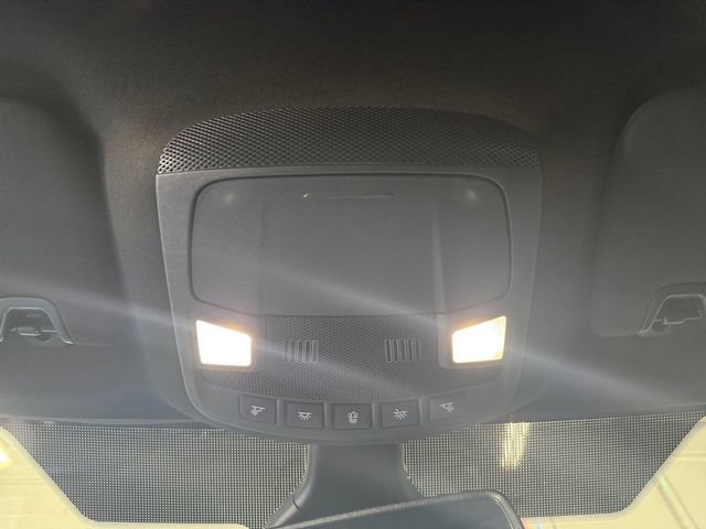 Certified 2020 Ford Edge ST-Line image 7