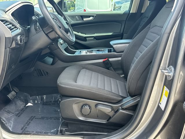 Certified 2024 Ford Edge SE w/ Black Appearance Package AWD/4WD image 9