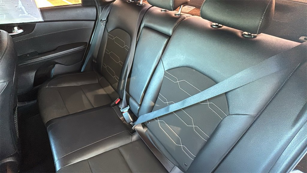 Used 2021 Kia Forte GT-Line image 22