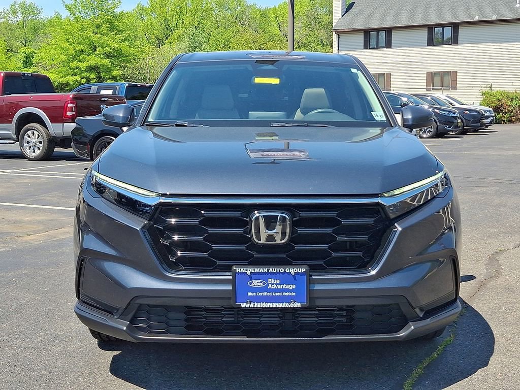 Used 2025 Honda CR-V EX image 2