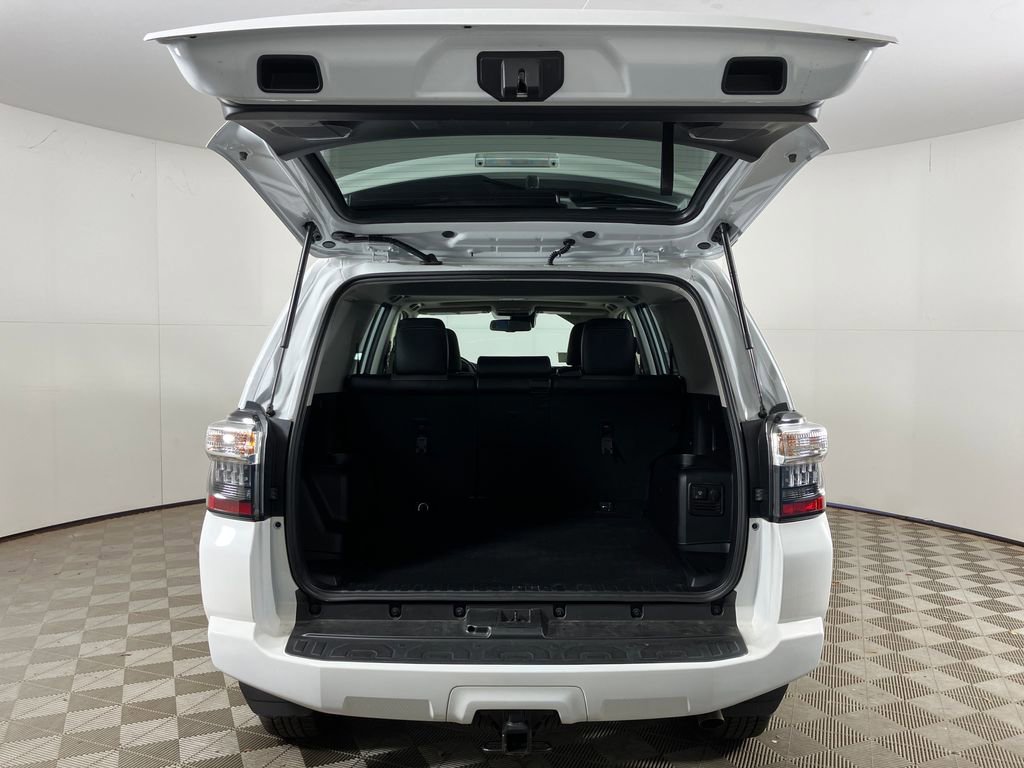 Used 2024 Toyota 4Runner SR5 Premium image 25