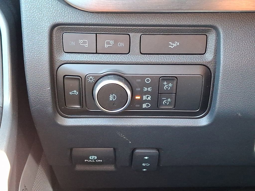 Certified 2023 Ford F350 Lariat w/ Lariat Ultimate Package image 28