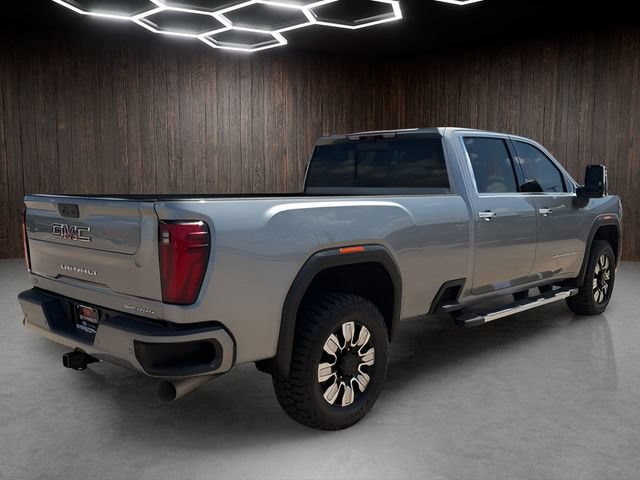 Used 2024 GMC Sierra 2500 Denali w/ Denali Reserve Package AWD/4WD image 7