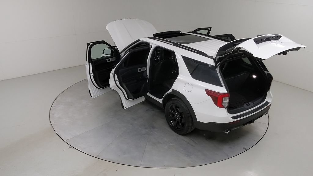 Certified 2023 Ford Explorer ST-Line w/ Class IV Trailer Tow Package AWD/4WD image 55