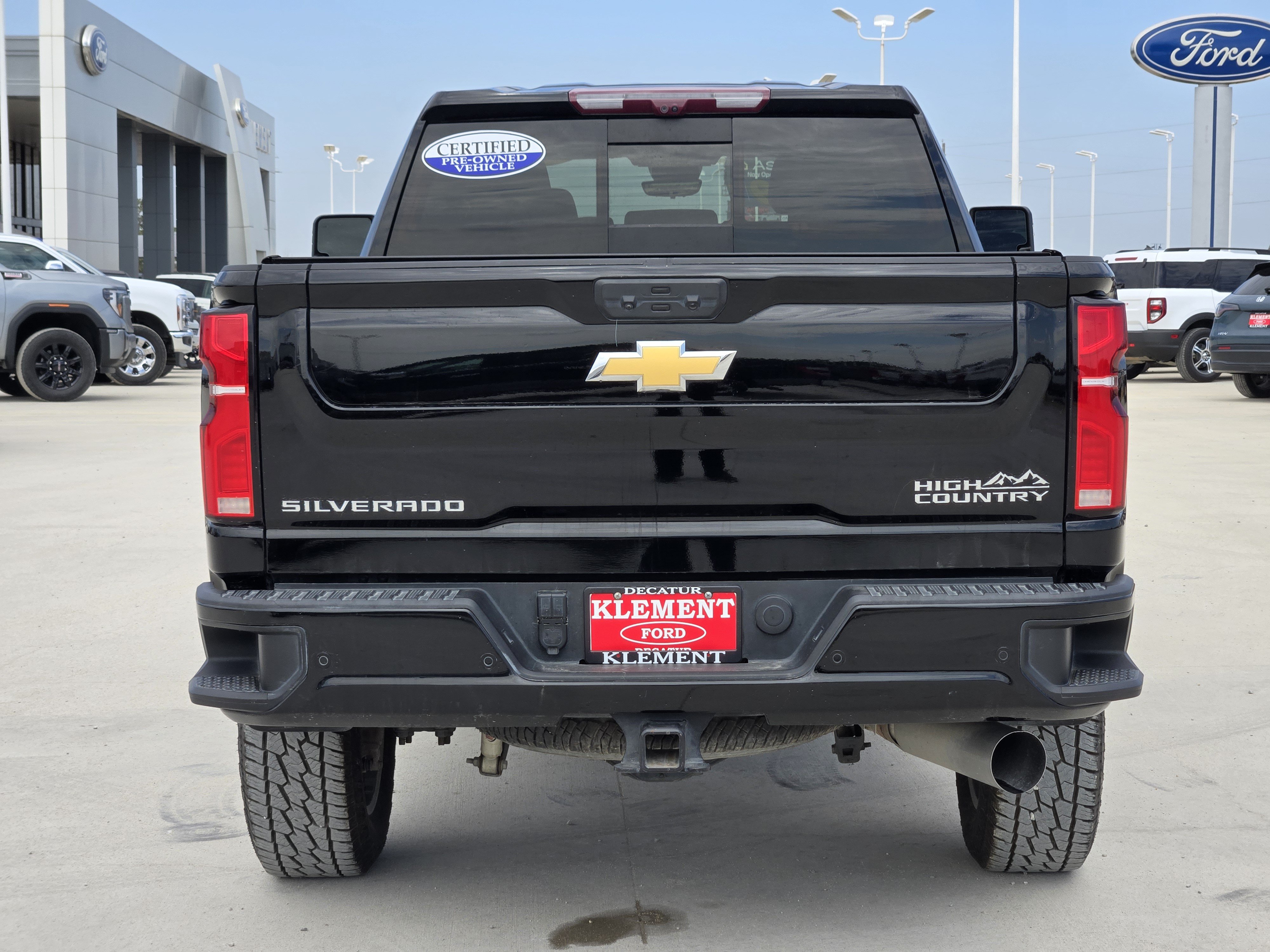 Used 2024 Chevrolet Silverado 2500 High Country w/ High Country Premium Package AWD/4WD image 7