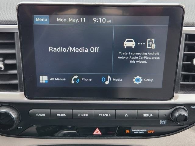 Used 2025 Hyundai Venue SEL FWD image 14