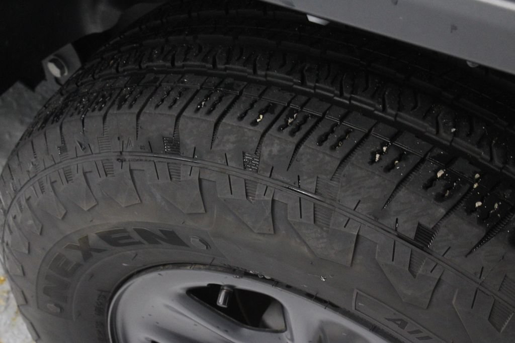 Used 2024 Jeep Wrangler Sport AWD/4WD image 16