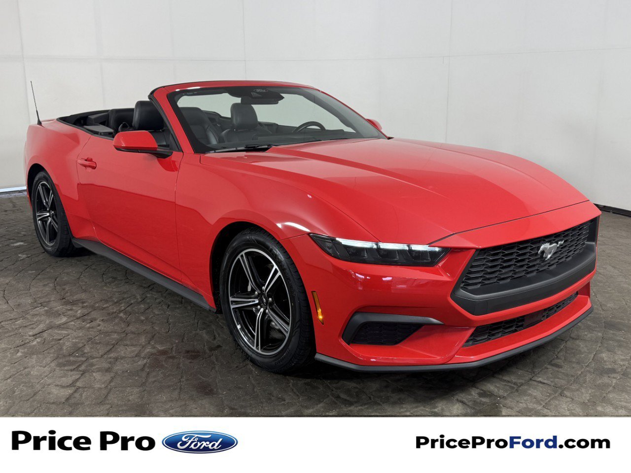 Certified 2025 Ford Mustang Premium RWD video 1