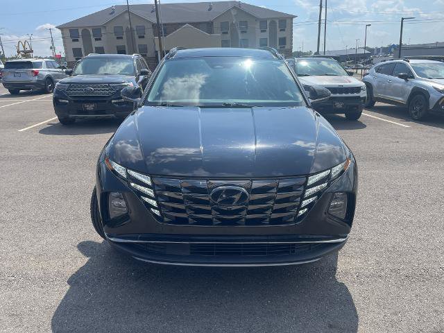 Used 2022 Hyundai Tucson Limited AWD/4WD image 2