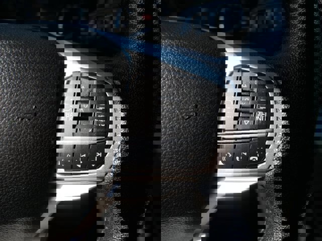 Certified 2022 Ford Explorer XLT w/ Equipment Group 202A image 23