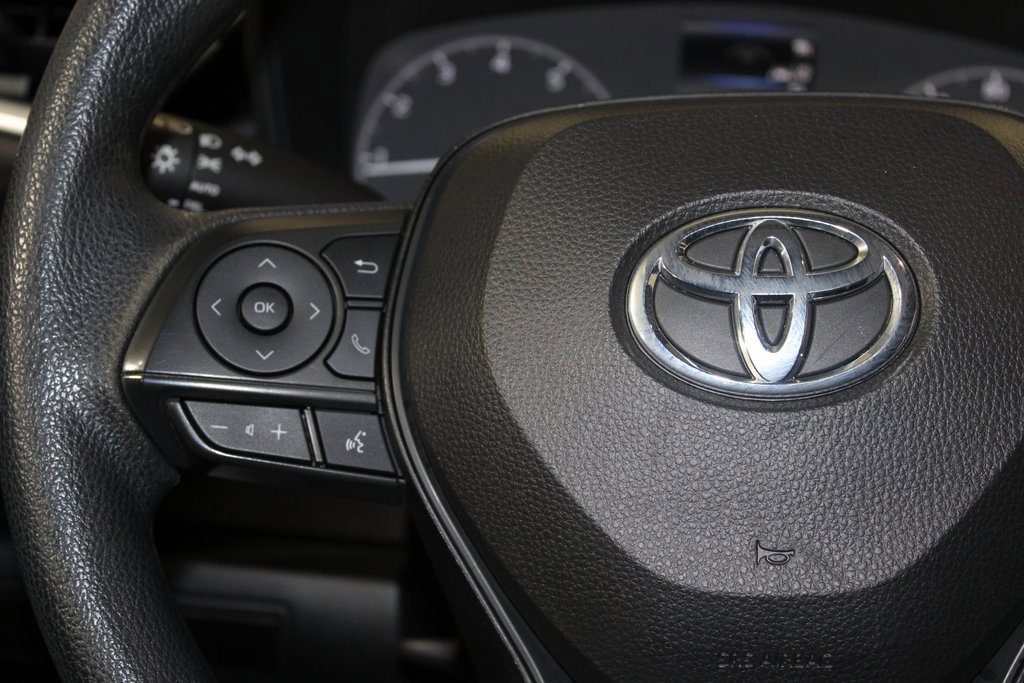 Used 2024 Toyota Corolla LE image 16