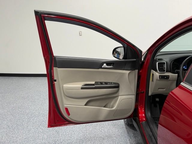 Used 2020 Kia Sportage LX FWD image 13