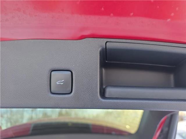 Certified 2022 Ford Escape SEL w/ Technology Package image 17