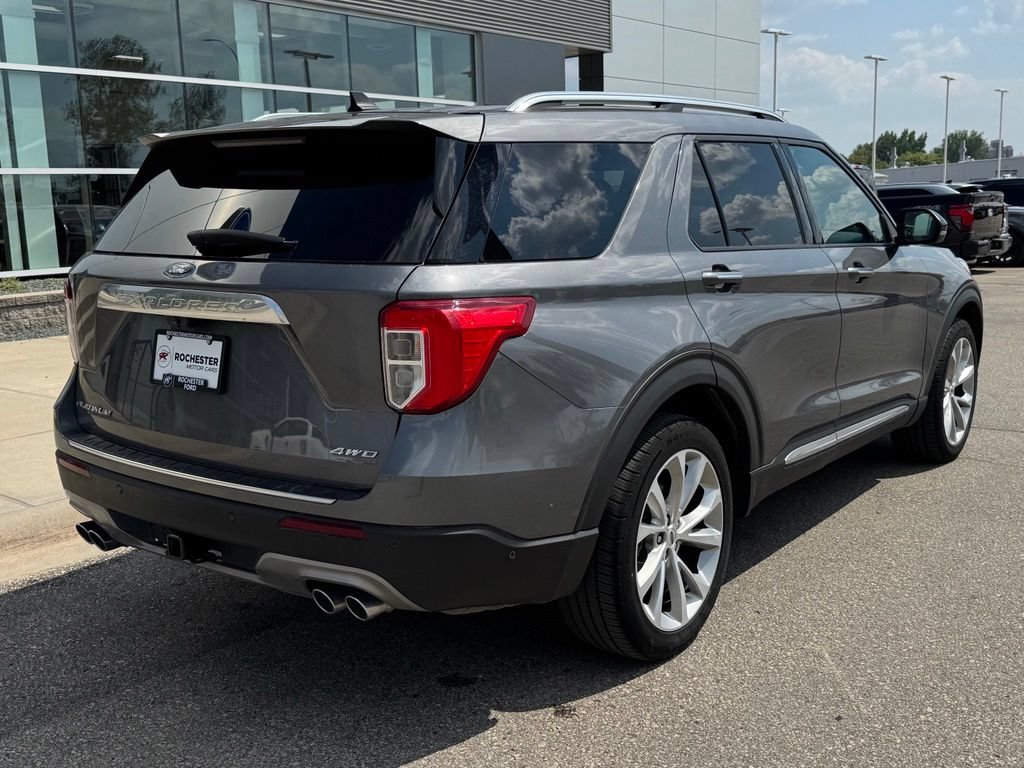 Certified 2021 Ford Explorer Platinum w/ Equipment Group 601A AWD/4WD image 40