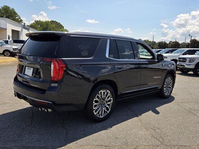 Used 2023 GMC Yukon Denali Ultimate AWD/4WD image 16