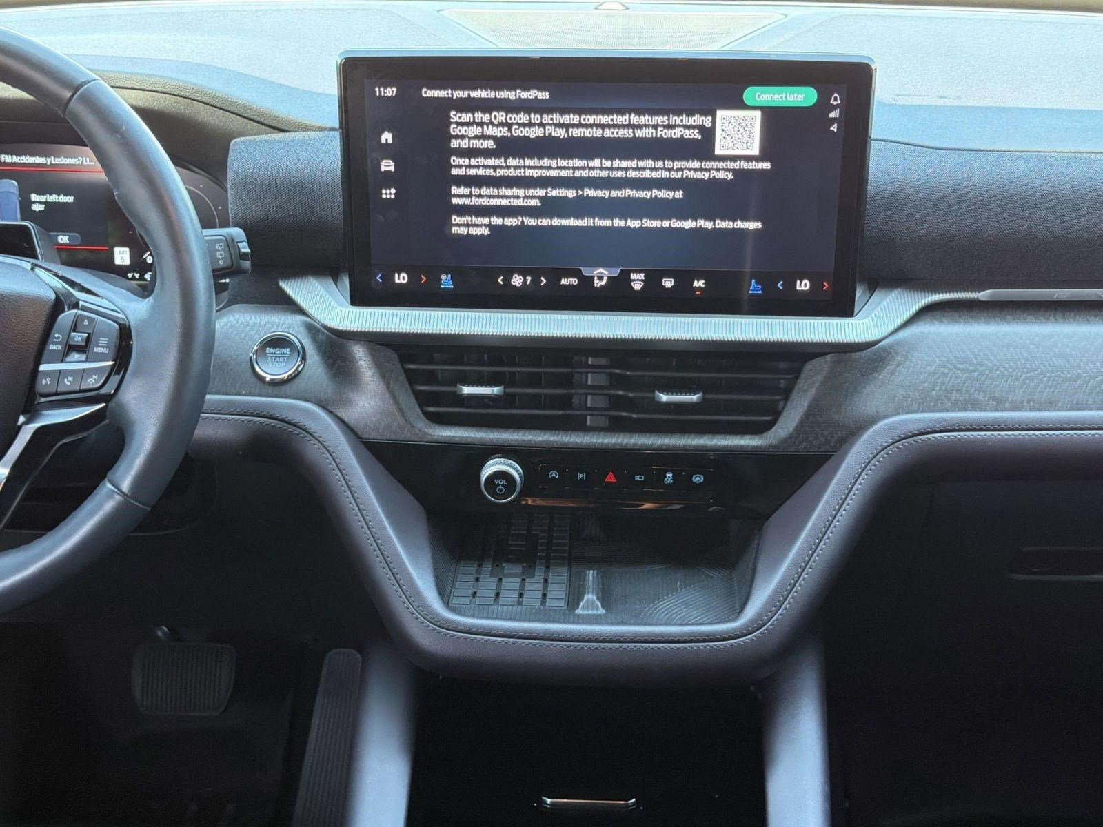 Certified 2025 Ford Explorer Platinum RWD image 26