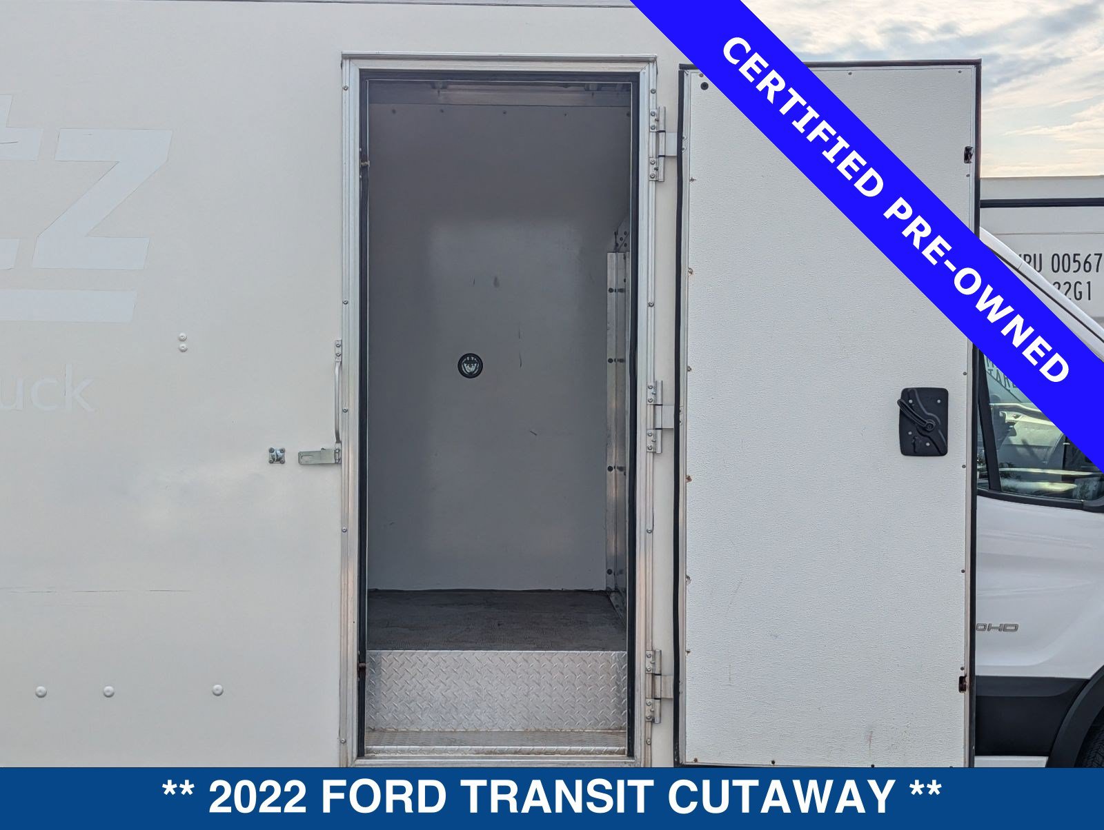 Certified 2022 Ford Transit 350 DRW RWD image 15