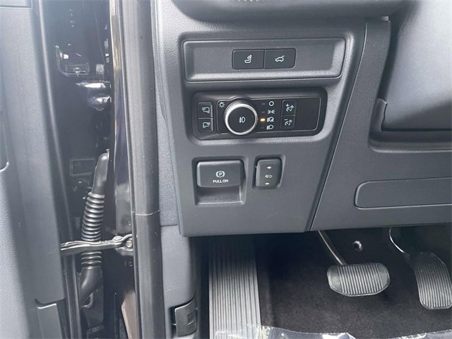 Certified 2023 Ford Expedition Max Platinum image 15